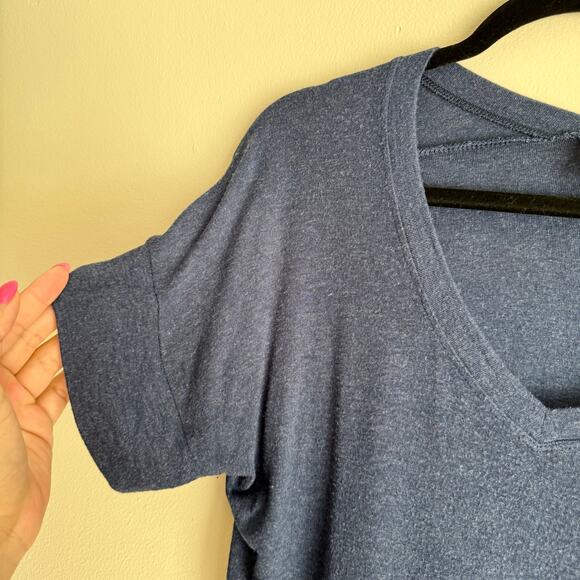 Cabi Blue Double V Short Sleeve Soft Tee - Small - Picture 2 of 7